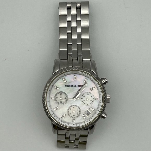 MICHAEL KORS Chronograph Silver Mother of Pearl Ladies Watch Extra Links Working